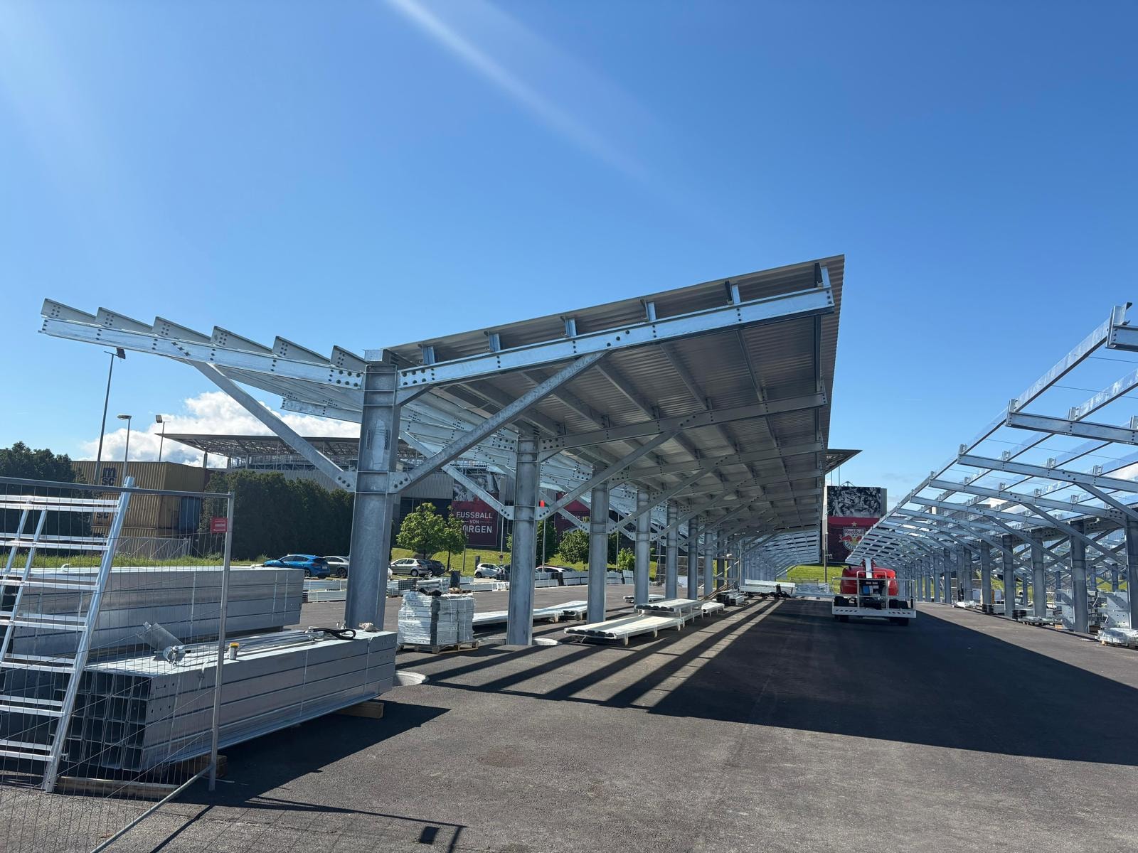 RedBull Arena CarPort — 2